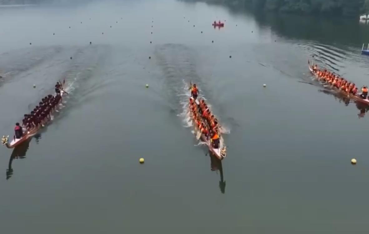 端午节赛龙舟