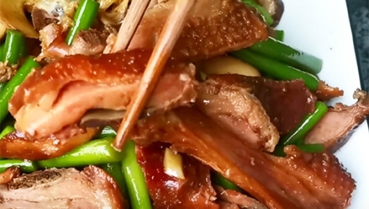 周屴板鸭