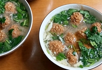 孙老家绿豆糁丸子